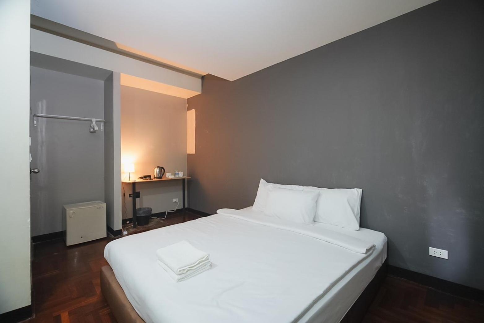 Go Inn Silom - Bts Saint Louis Bangkok Exterior photo
